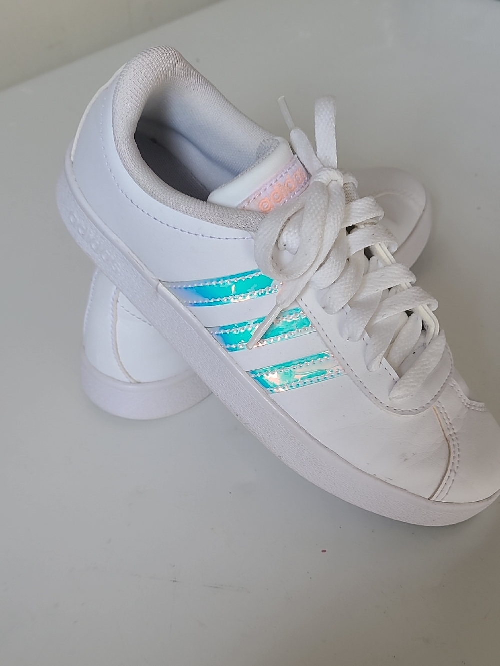 adidas Kids White Sneakers with Iridescent Teal Stripes